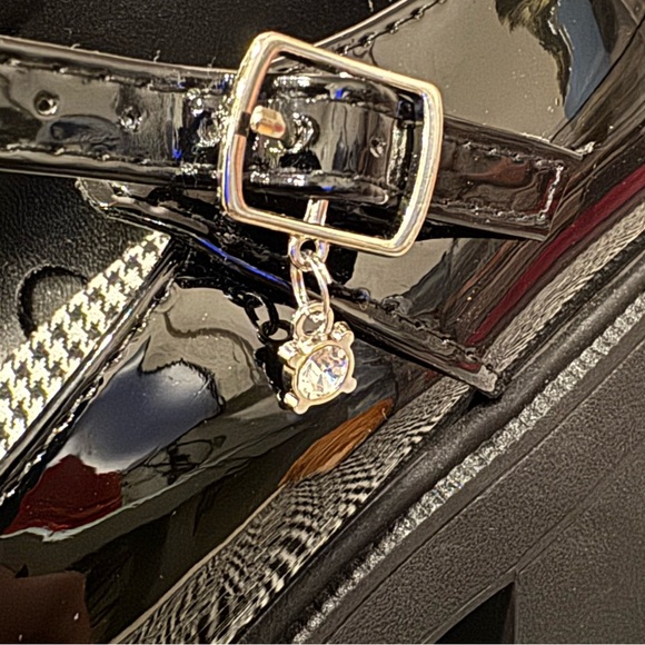 Soda Patent Leather Platform Mary Janes, Women’s 11 - Picture 3 of 6